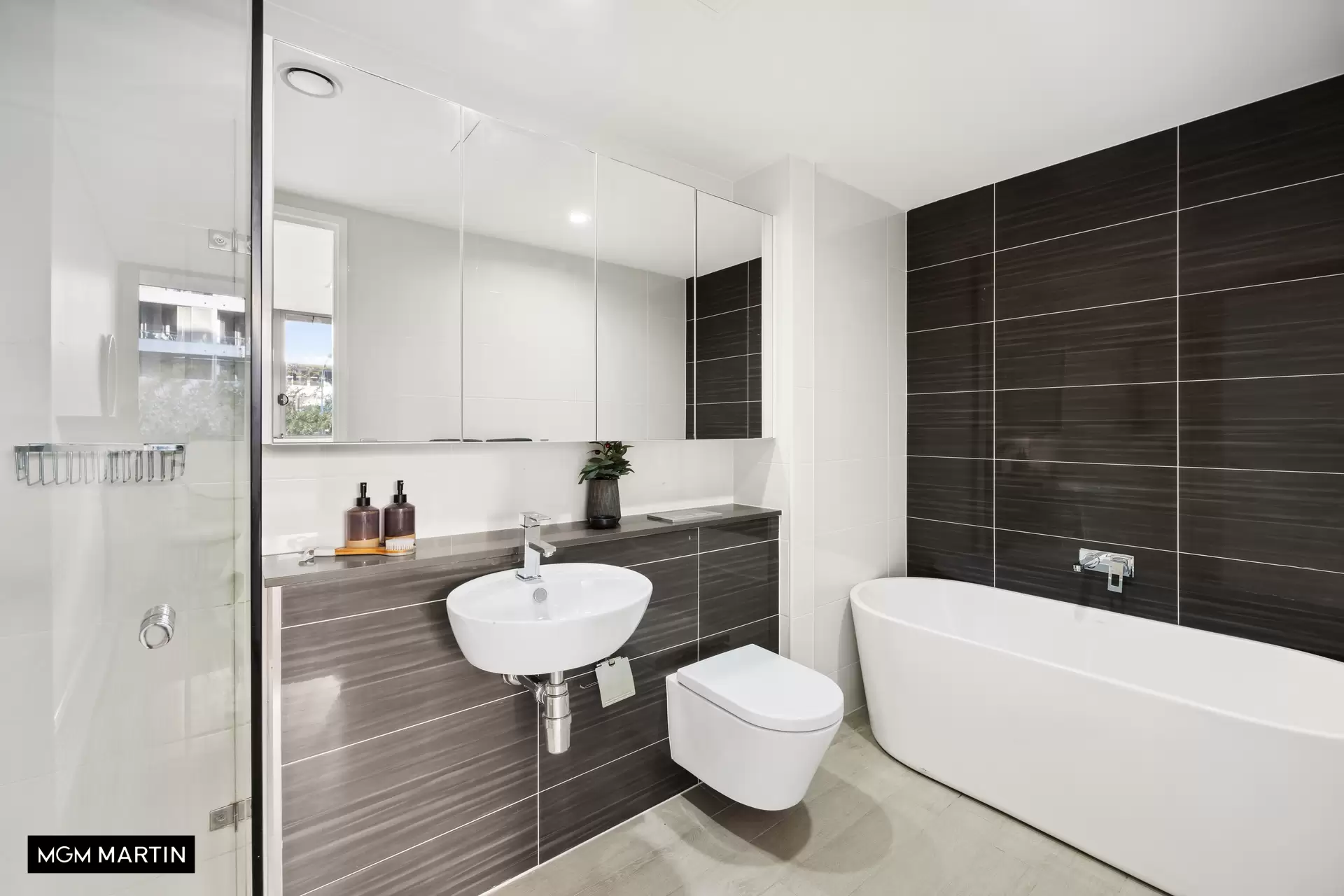 131/11 Victoria Park Parade, Zetland Sold by MGM Martin - image 1