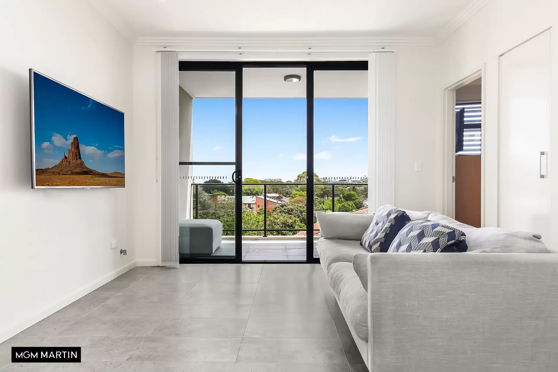 24/59 Chester Avenue, Maroubra Leased by MGM Martin - image 1