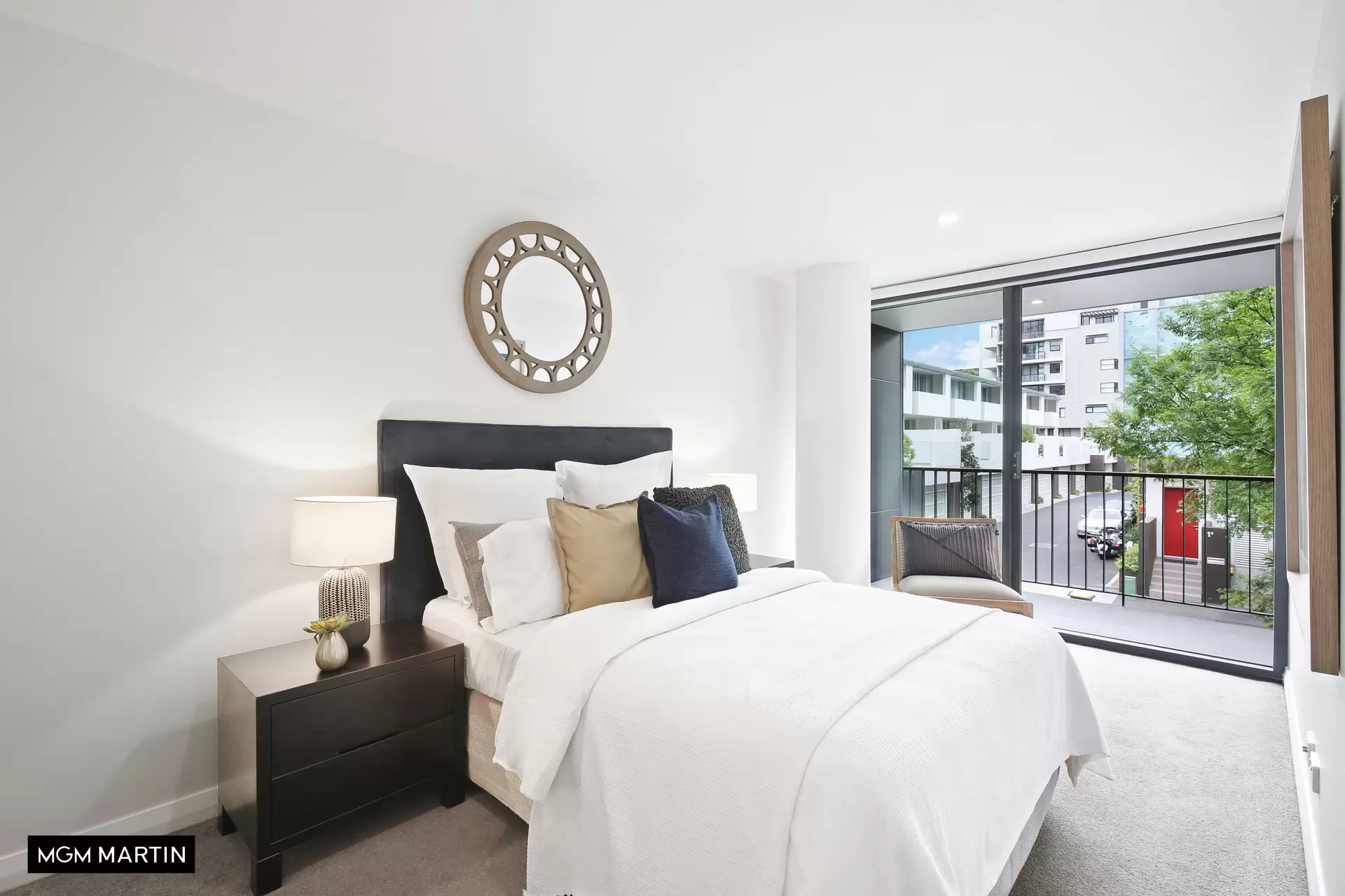 1/6 Wolseley Grove, Zetland Leased by MGM Martin - image 1