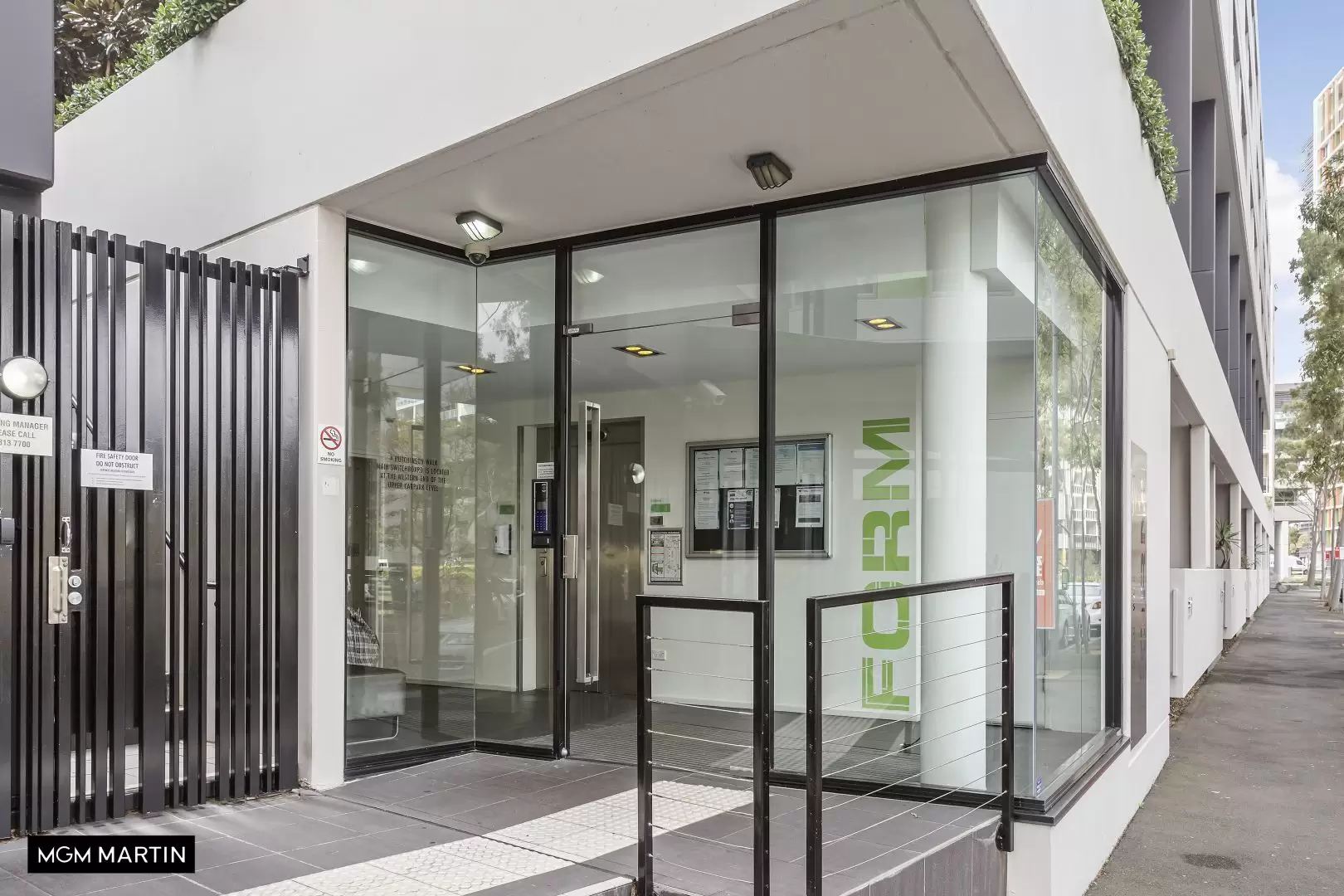23/4 Hutchinson Walk, Zetland Leased by MGM Martin - image 1