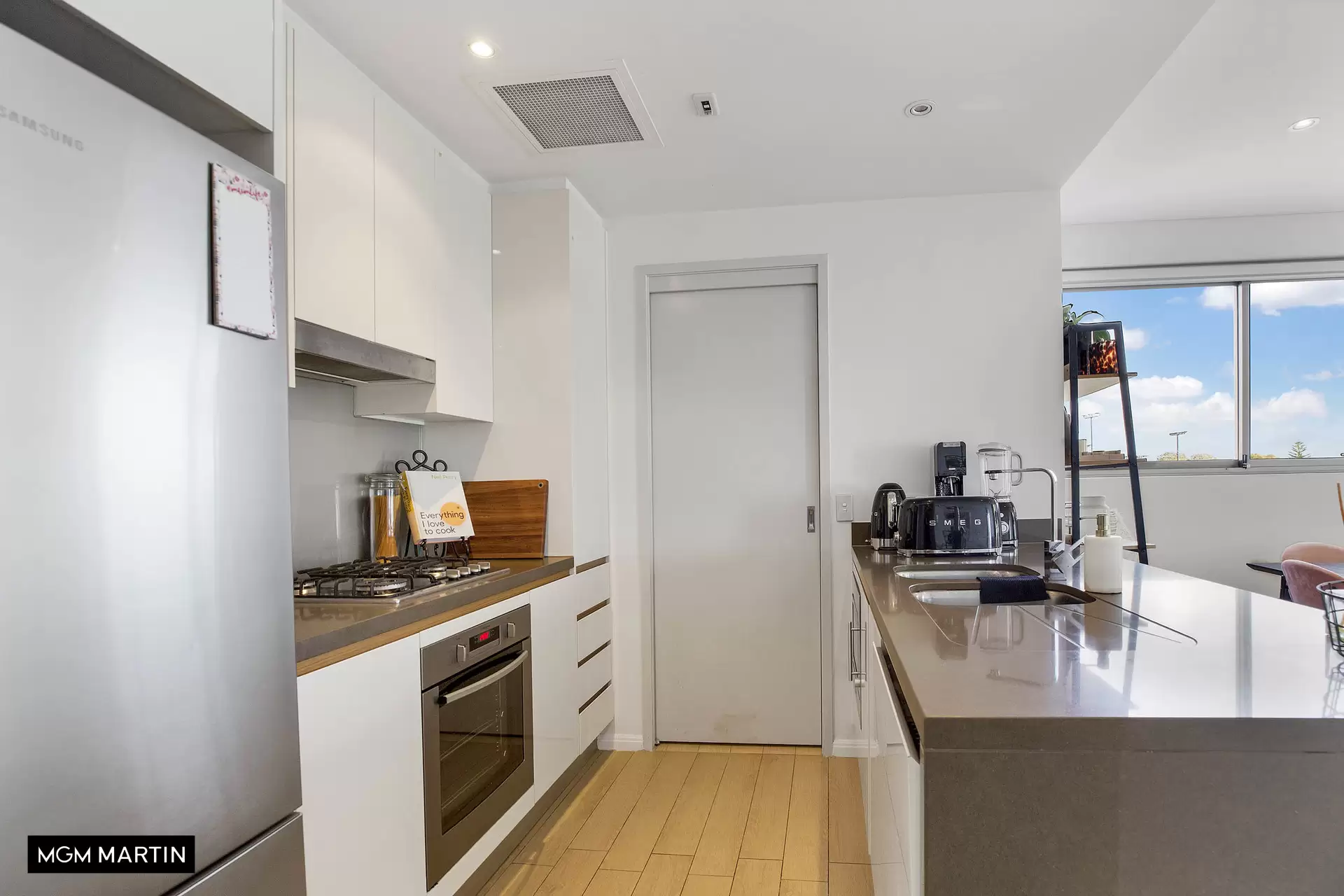 333/11 Victoria Park Parade, Zetland Leased by MGM Martin - image 1