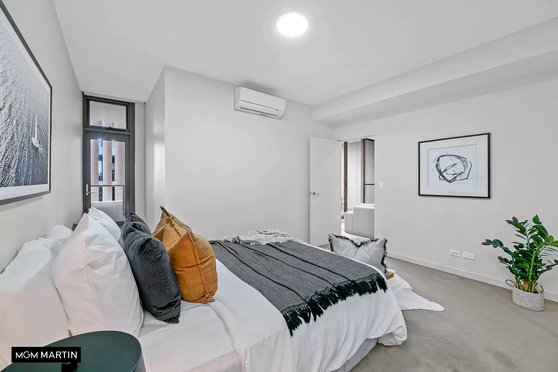 410/9 Archibald Avenue, Waterloo Sold by MGM Martin - image 1