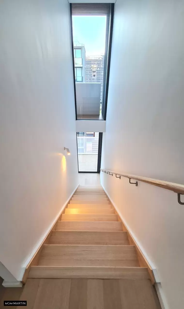 708/12 Paul Street, Zetland Leased by MGM Martin - image 1