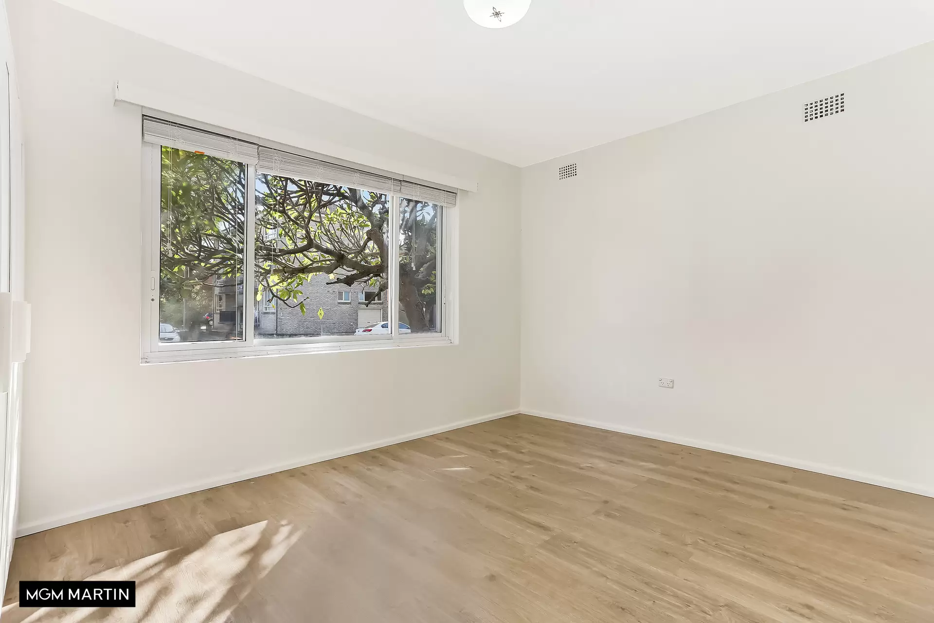 1/13 Evans Avenue, Eastlakes Leased by MGM Martin - image 1