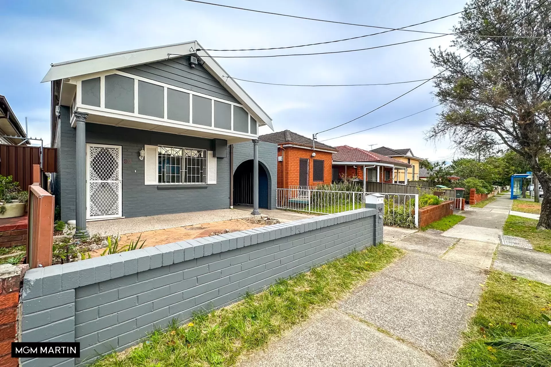 30 George Street, Eastlakes Leased by MGM Martin - image 1