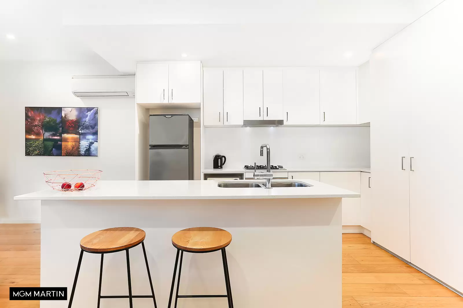 59/27-41 Wyndham Street, Alexandria Leased by MGM Martin - image 1