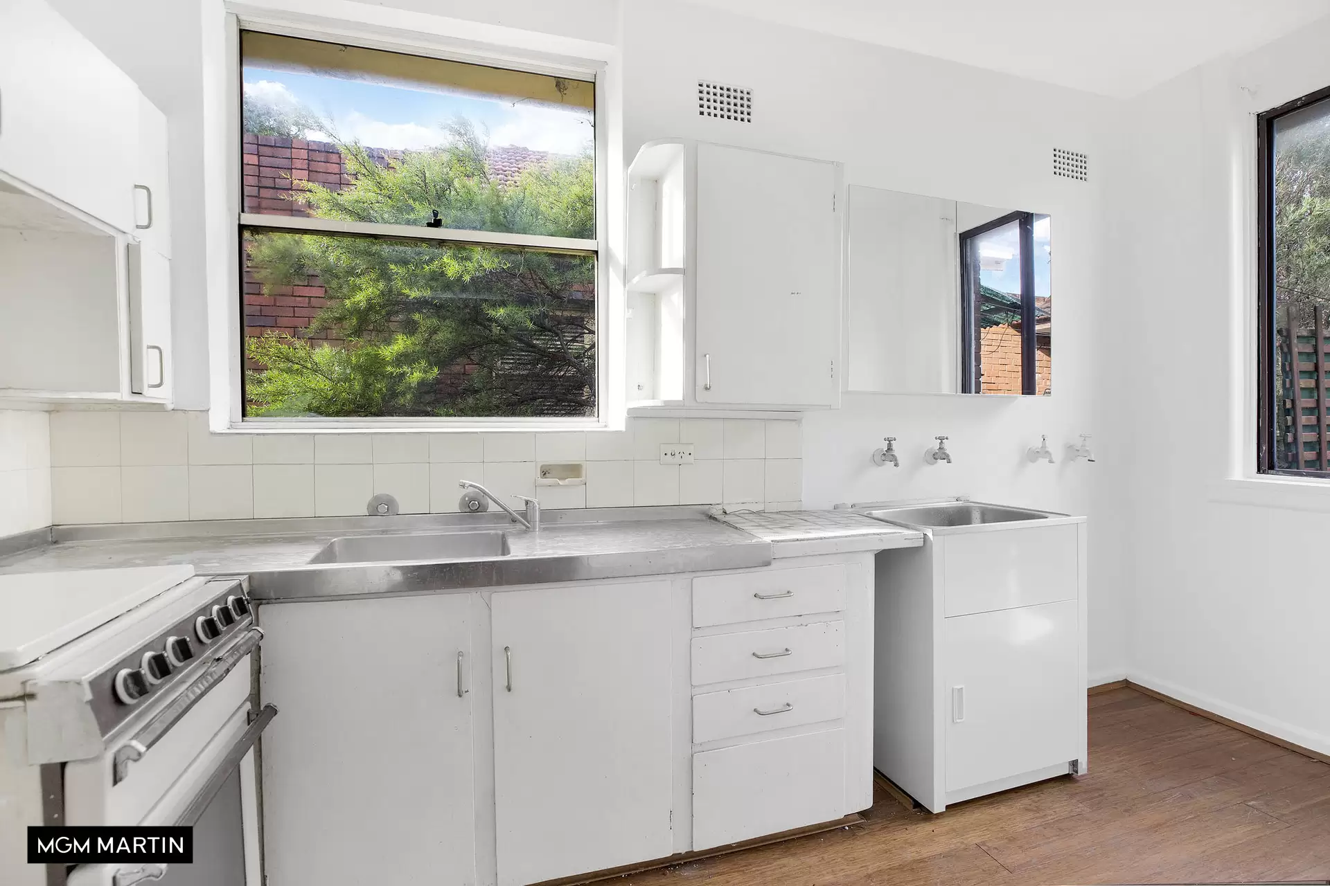 1/19  Maroubra Road, Maroubra Leased by MGM Martin - image 1