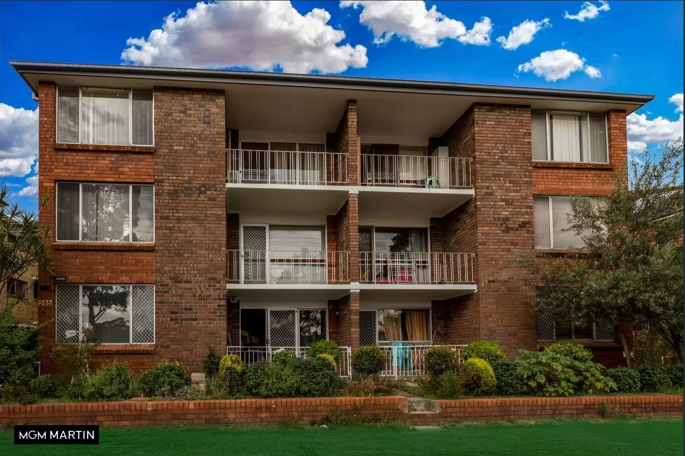 11/285 Gardeners Road, Eastlakes Leased by MGM Martin - image 1
