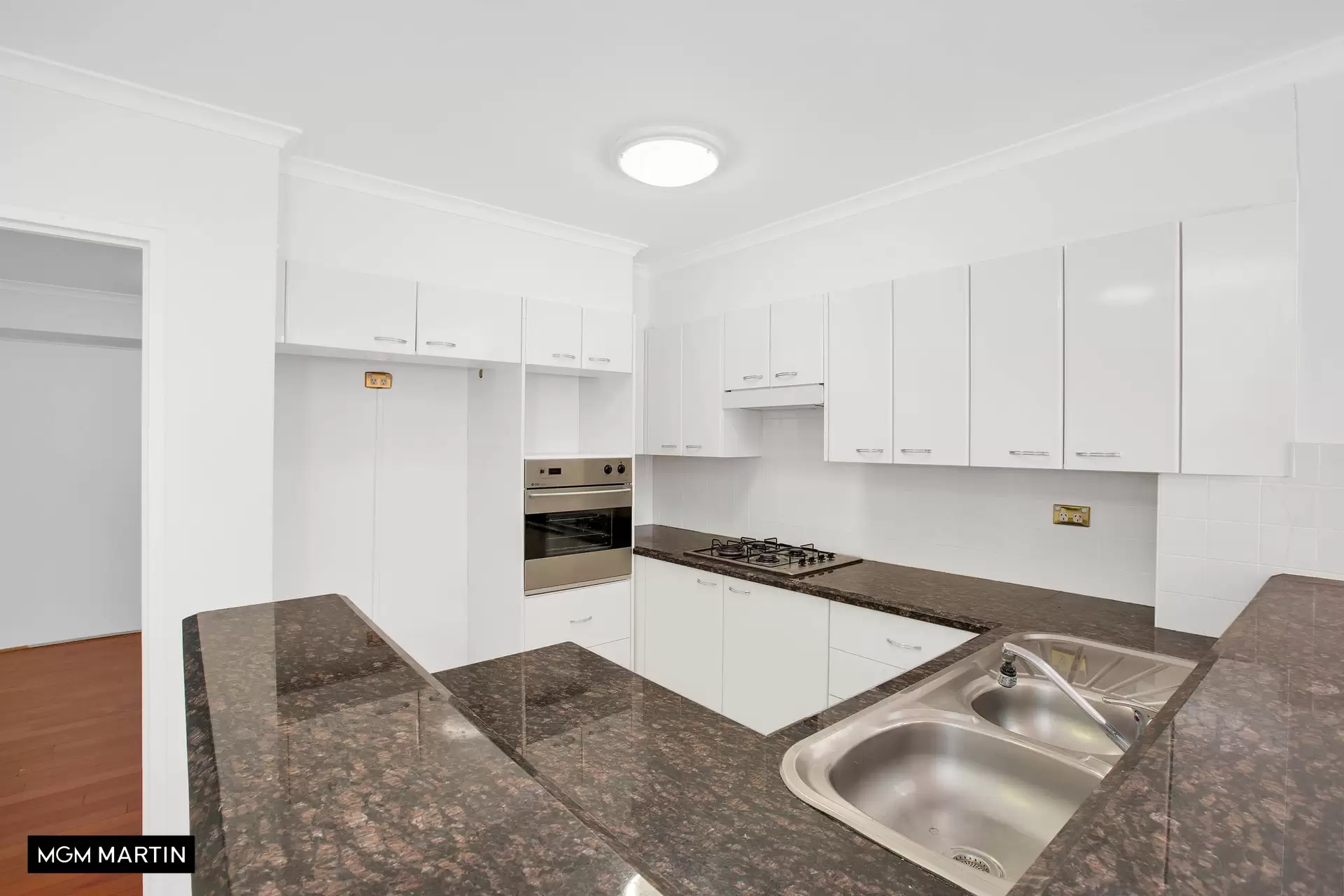 575/83 Dalmeny Avenue, Rosebery Leased by MGM Martin - image 1