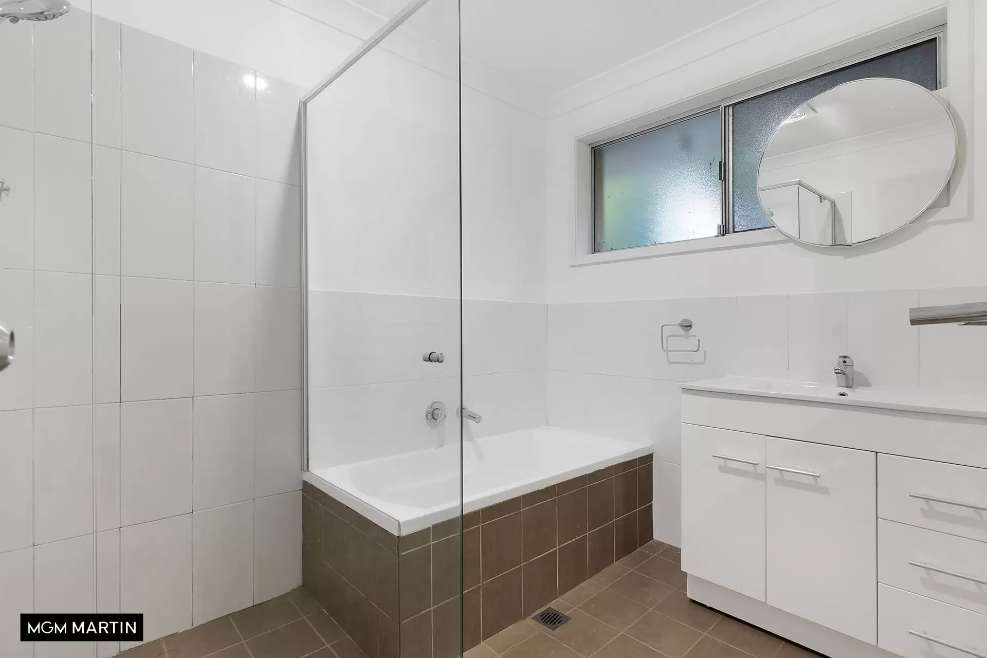 9 Cassia Grove, Beecroft Leased by MGM Martin - image 1