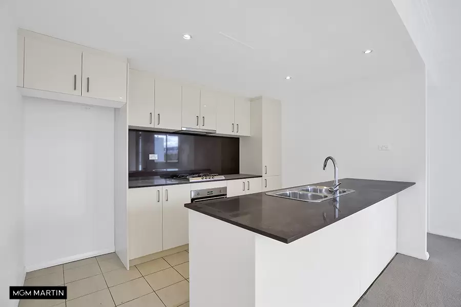 146/3 Church Avenue, Mascot Leased by MGM Martin - image 1
