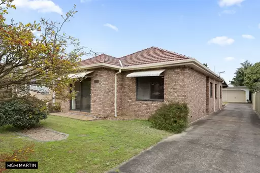 121 Harcourt Parade, Rosebery Sold by MGM Martin