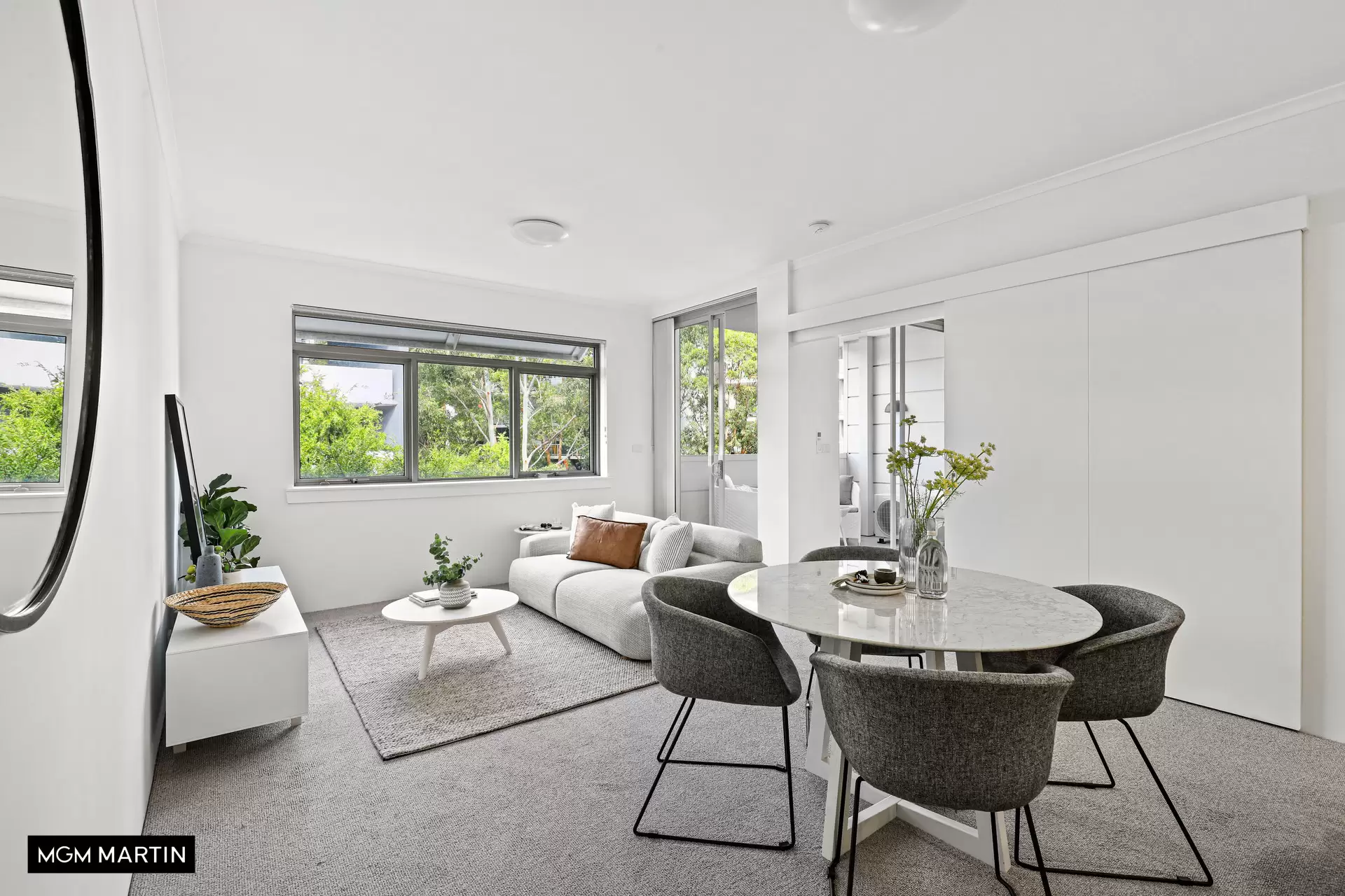 10/13 Grandstand Parade, Zetland Leased by MGM Martin - image 1
