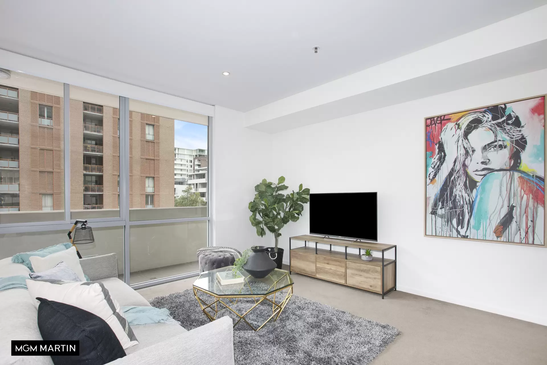 601C/8 Bourke Street, Mascot Leased by MGM Martin - image 1