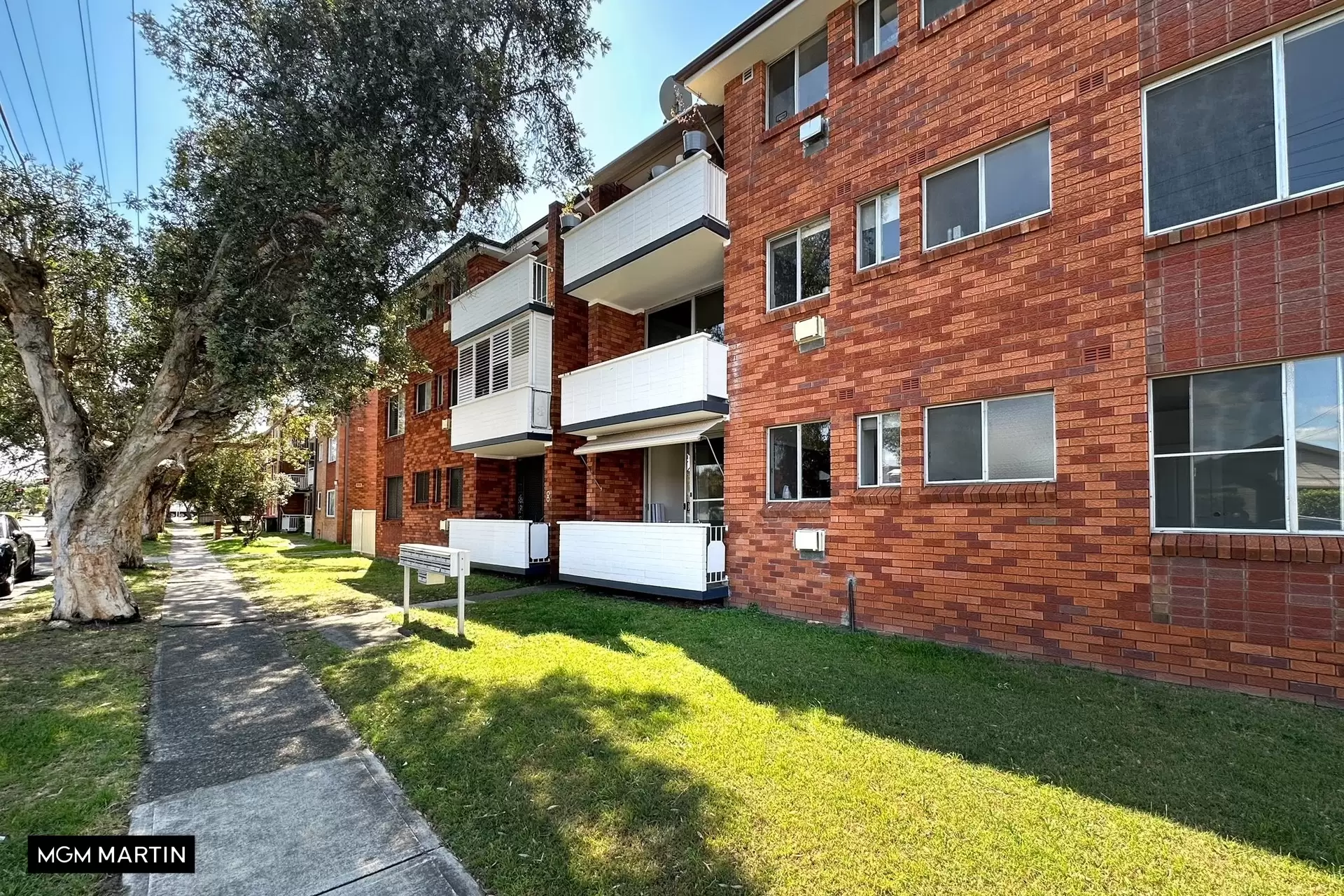 11/8 Maloney Street, Eastlakes Leased by MGM Martin - image 1
