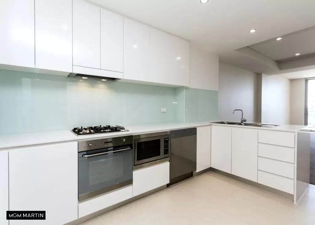 1111A/8 Bourke Street, Mascot Leased by MGM Martin - image 1