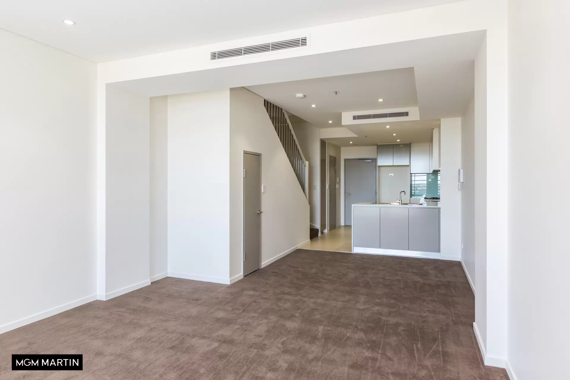 1111A/8 Bourke Street, Mascot Leased by MGM Martin - image 1