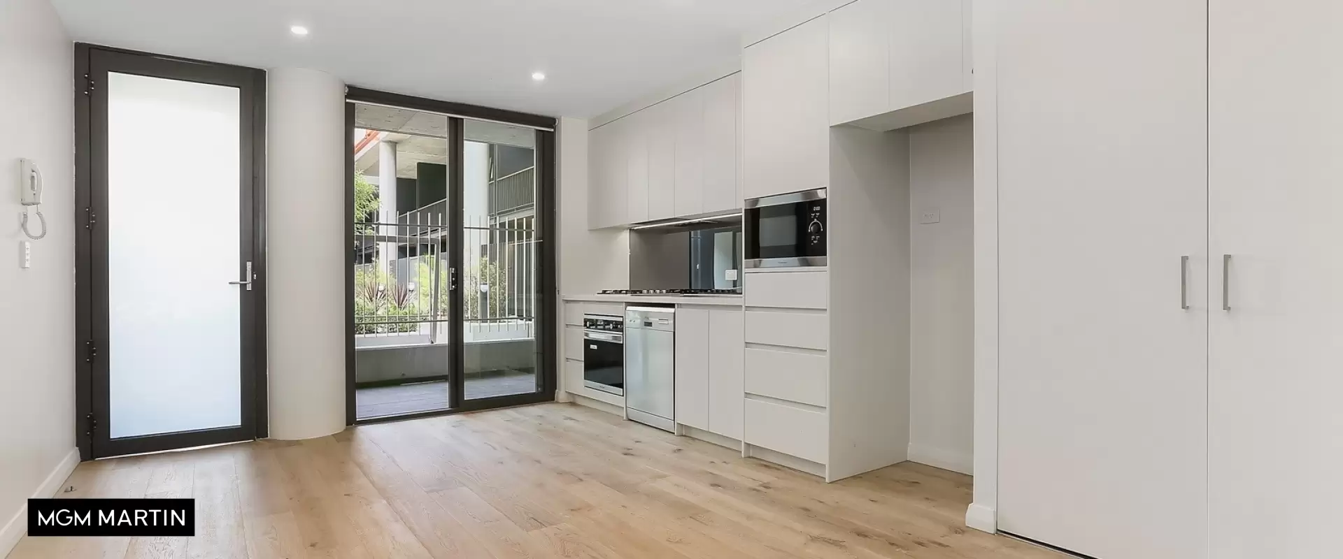 26/6 Wolseley Grove, Zetland Leased by MGM Martin - image 1