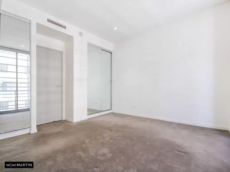 709A/8 Bourke Street, Mascot Leased by MGM Martin - image 1