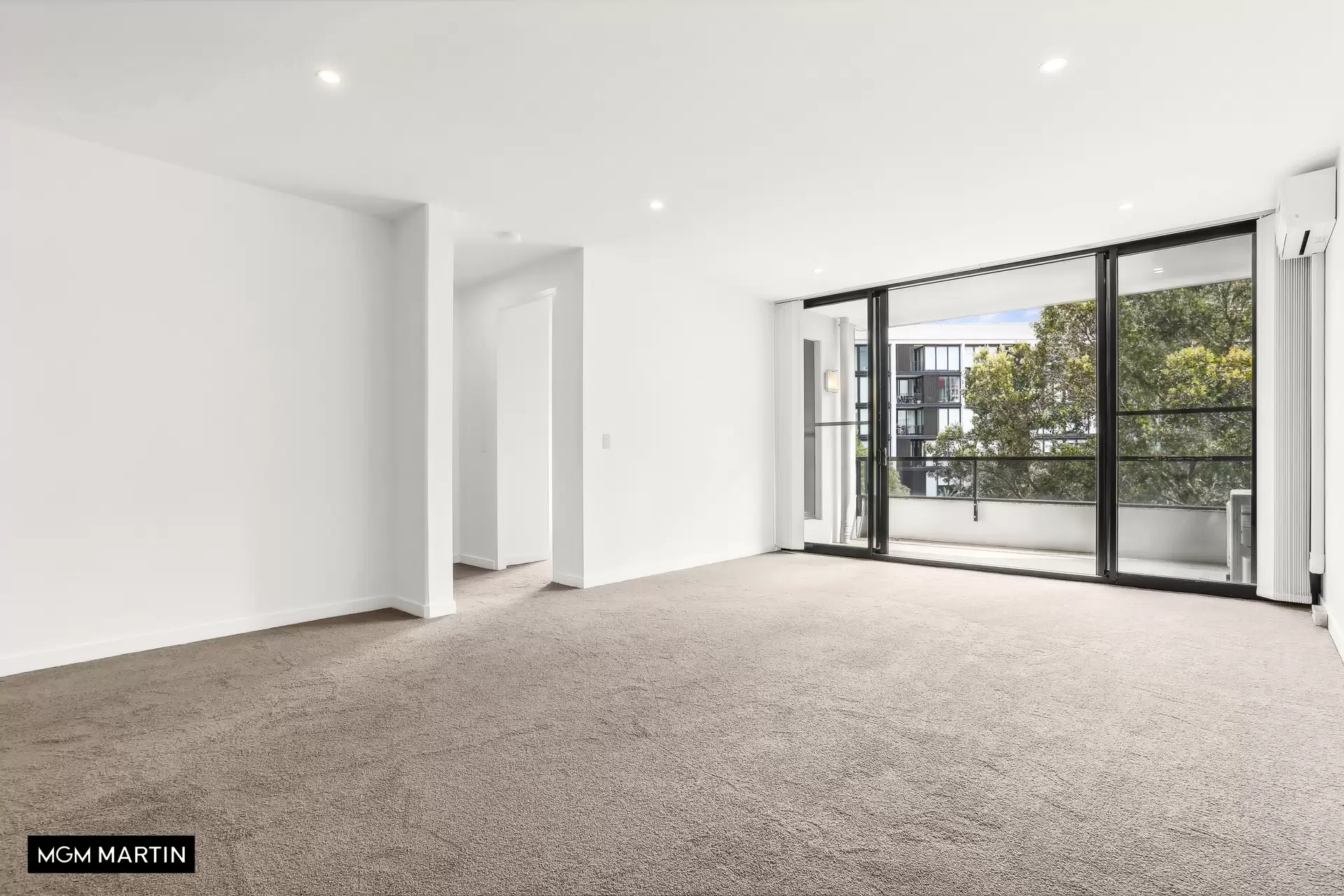 2504/98 Joynton Avenue, Zetland Leased by MGM Martin - image 1