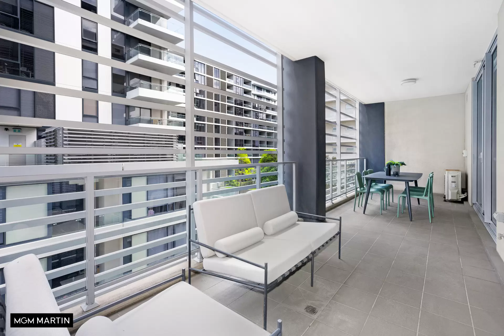 506C/8 Bourke Street, Mascot Sold by MGM Martin - image 1