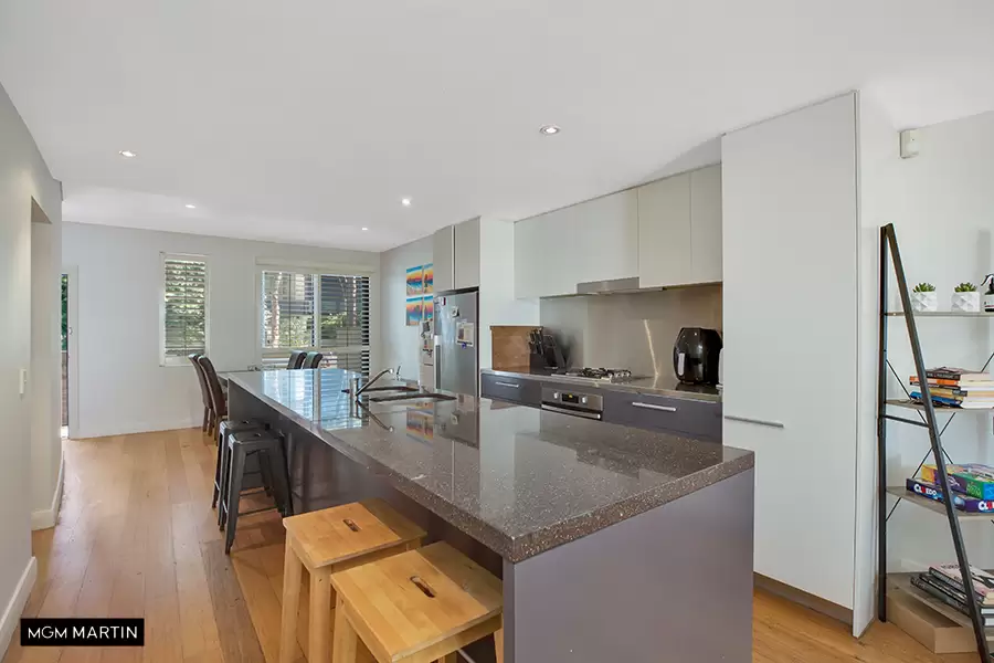 14 Morris Grove, Zetland Leased by MGM Martin - image 1