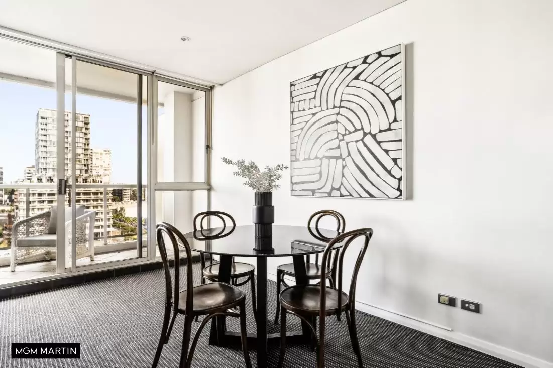 315/8 Lachlan Street, Waterloo Leased by MGM Martin - image 1