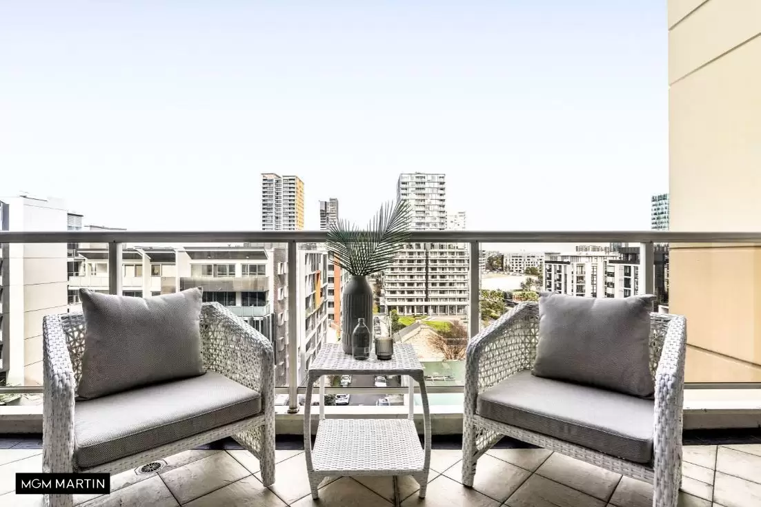 315/8 Lachlan Street, Waterloo Leased by MGM Martin - image 1