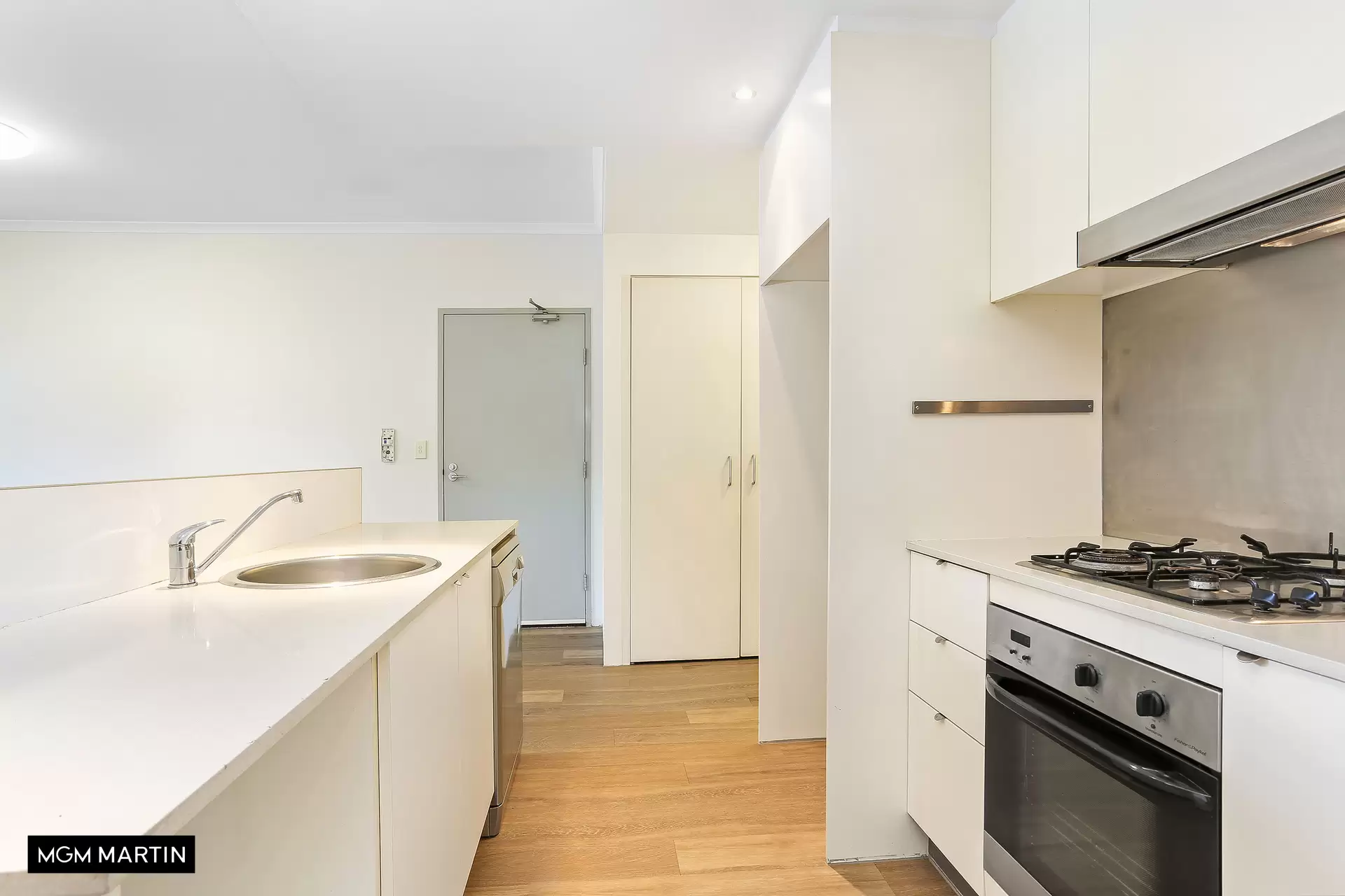 59/5b Victoria Park Parade, Zetland Leased by MGM Martin - image 1