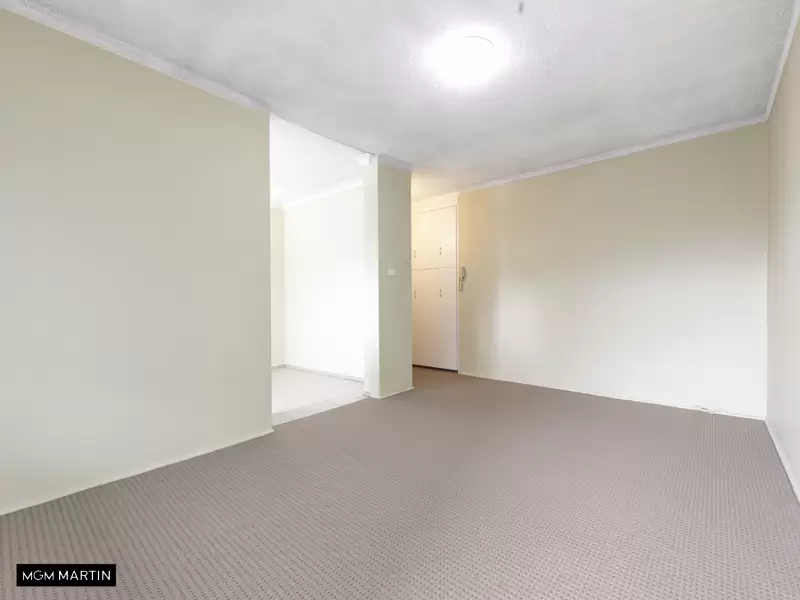 12/21 Mascot Drive, Eastlakes Leased by MGM Martin - image 1