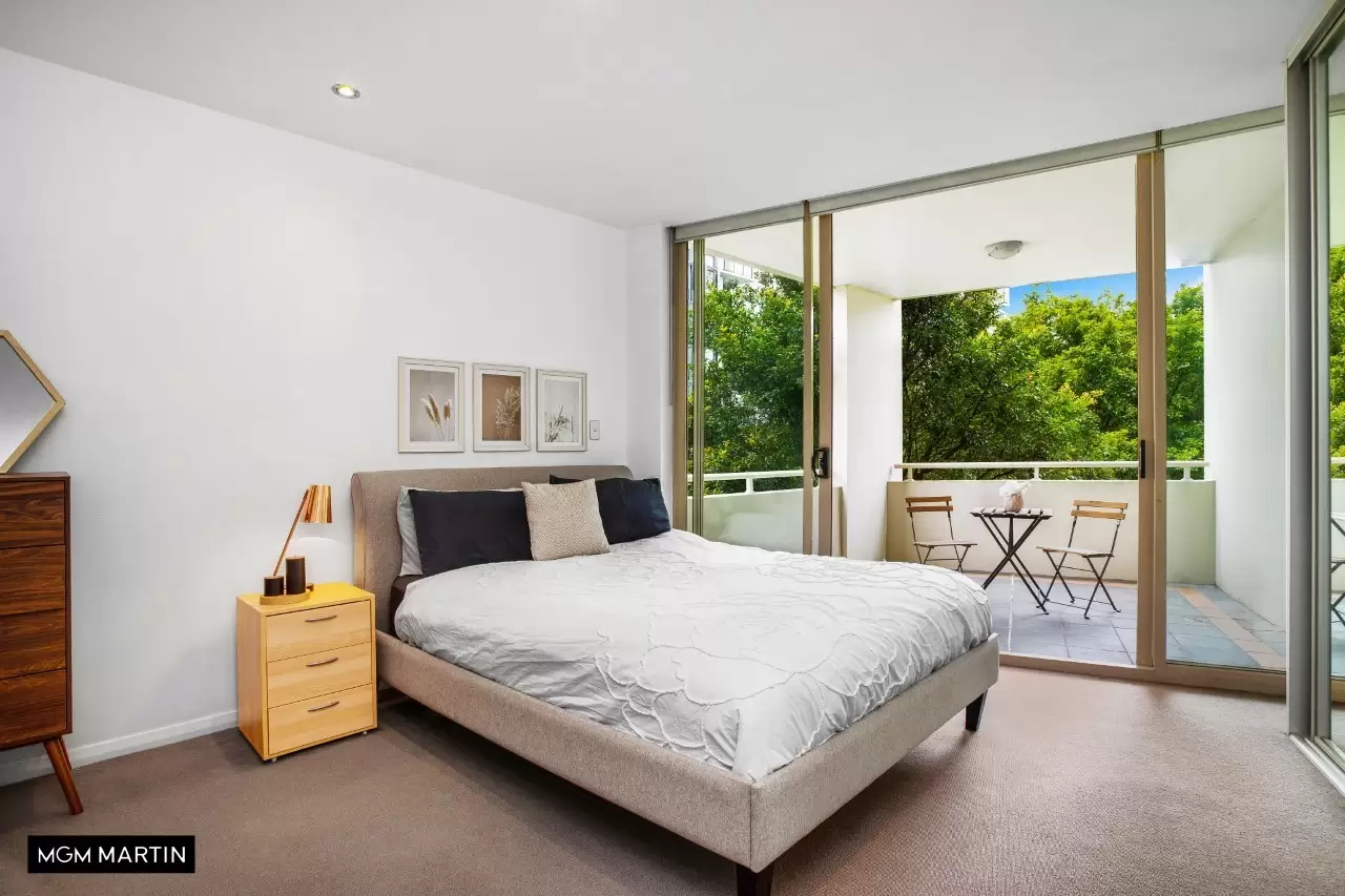 11/109 O'Riordan Street, Mascot Leased by MGM Martin - image 1