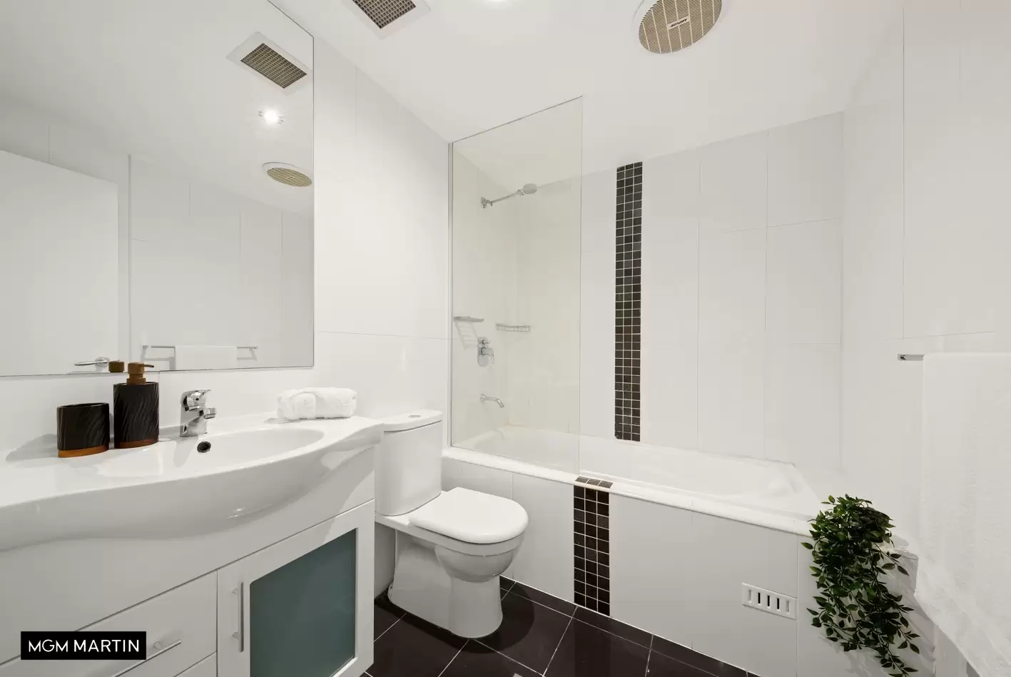11/109 O'Riordan Street, Mascot Leased by MGM Martin - image 1