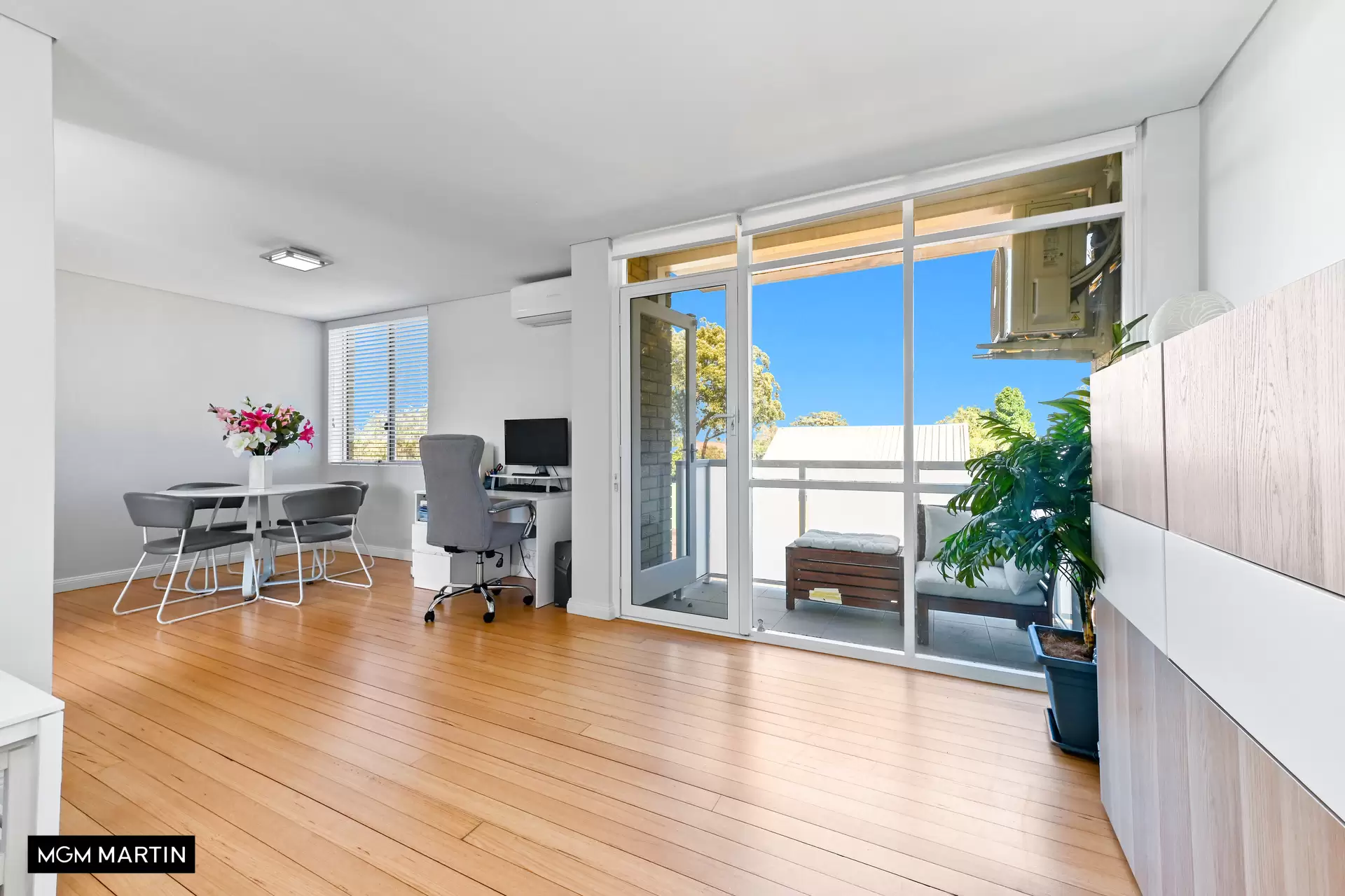 13/49 Universal Street, Eastlakes Leased by MGM Martin - image 1