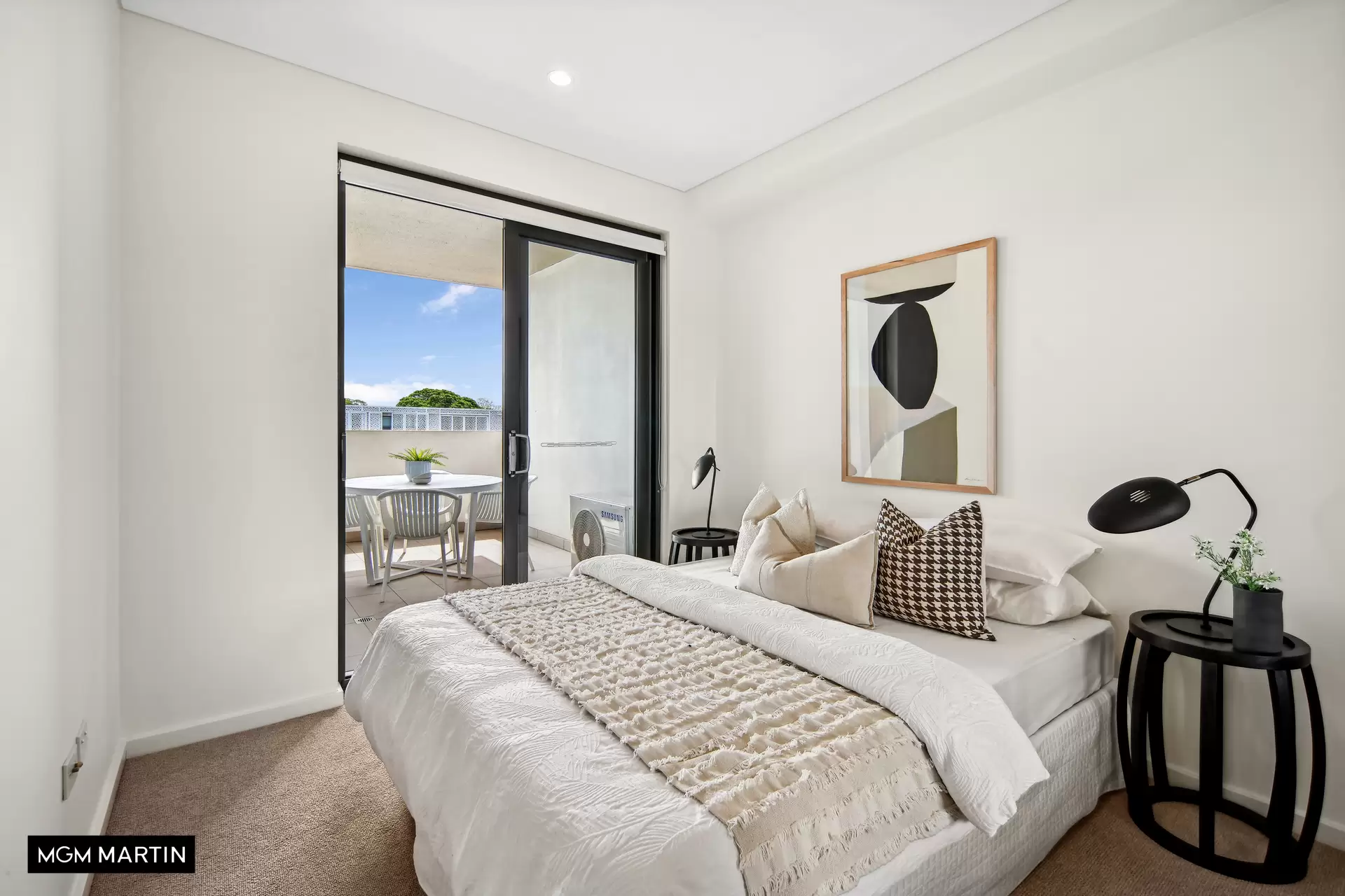 521/133-141 Botany Road, Waterloo Sold by MGM Martin - image 1