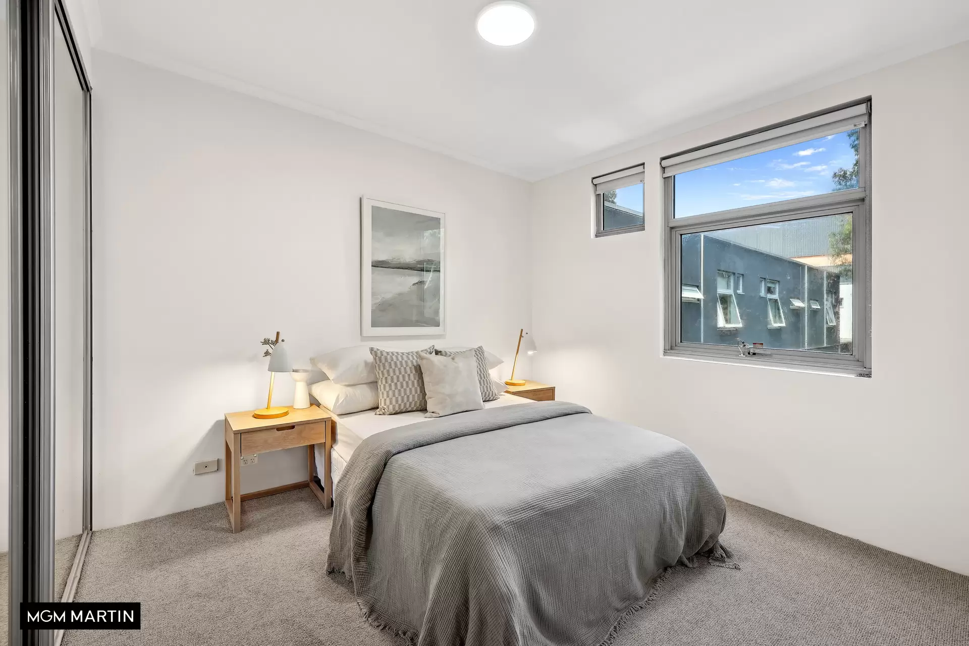 23/6B Grandstand Parade, Zetland Sold by MGM Martin - image 1