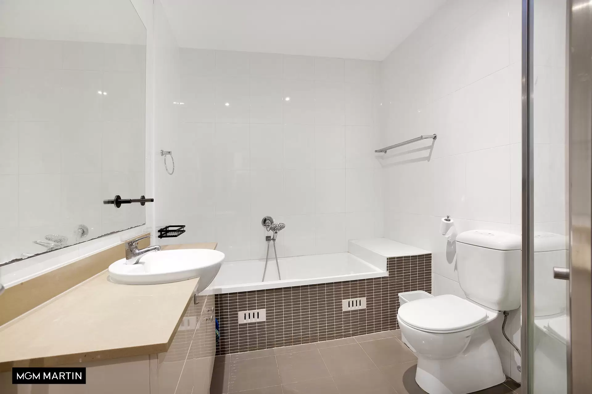 169/635 Gardeners Road, Mascot Leased by MGM Martin - image 1