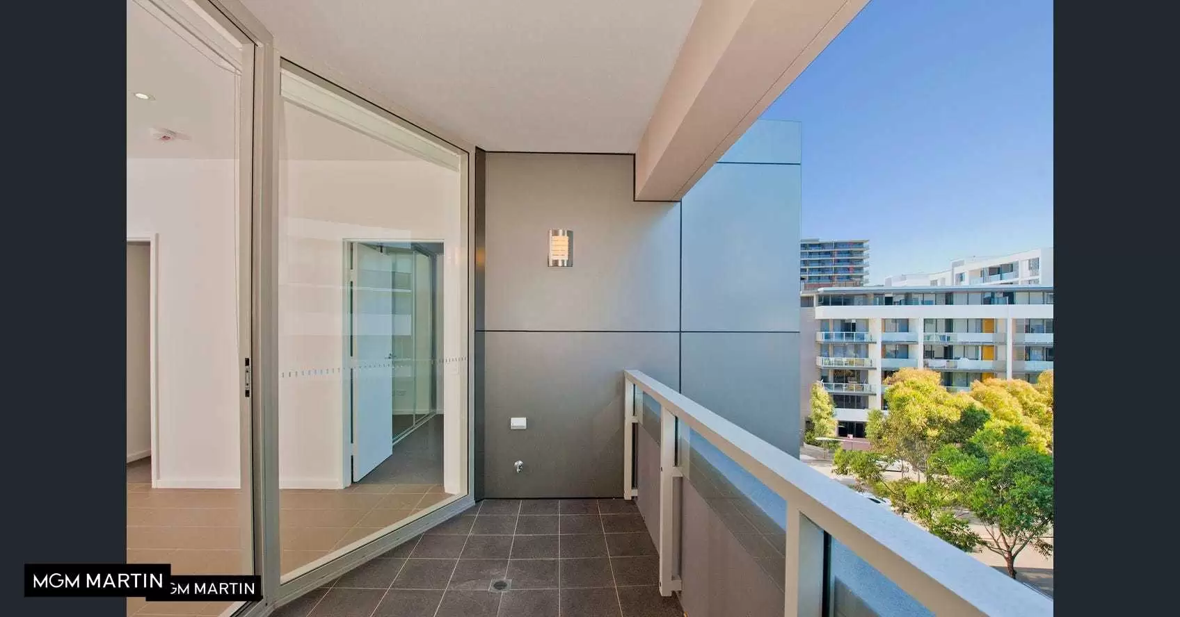 117/6B Defries Avenue, Zetland Leased by MGM Martin - image 1