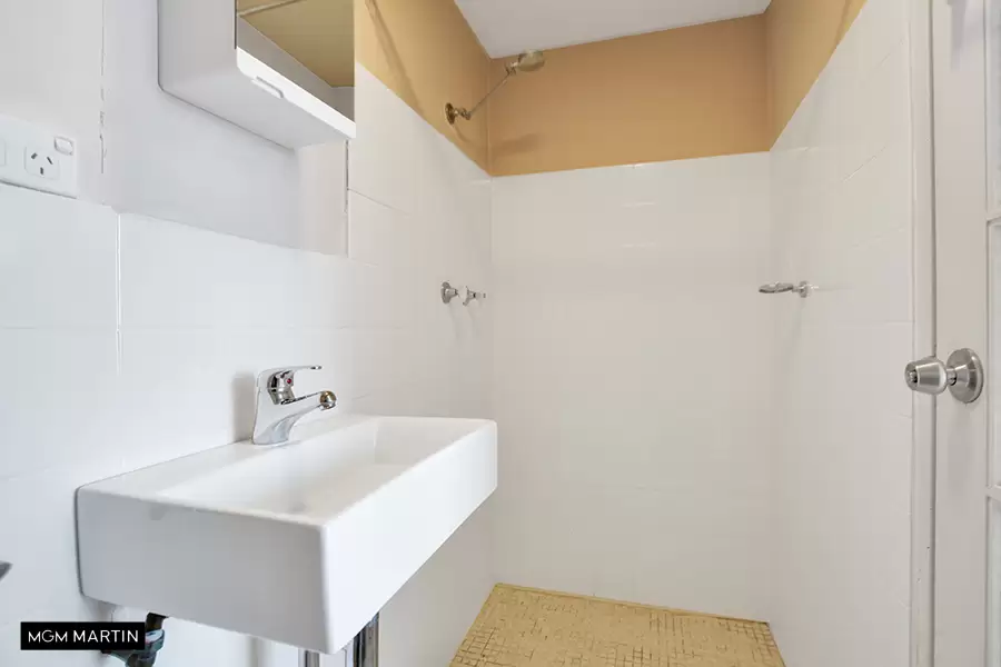 718/22 Doris Street, North Sydney Leased by MGM Martin - image 1