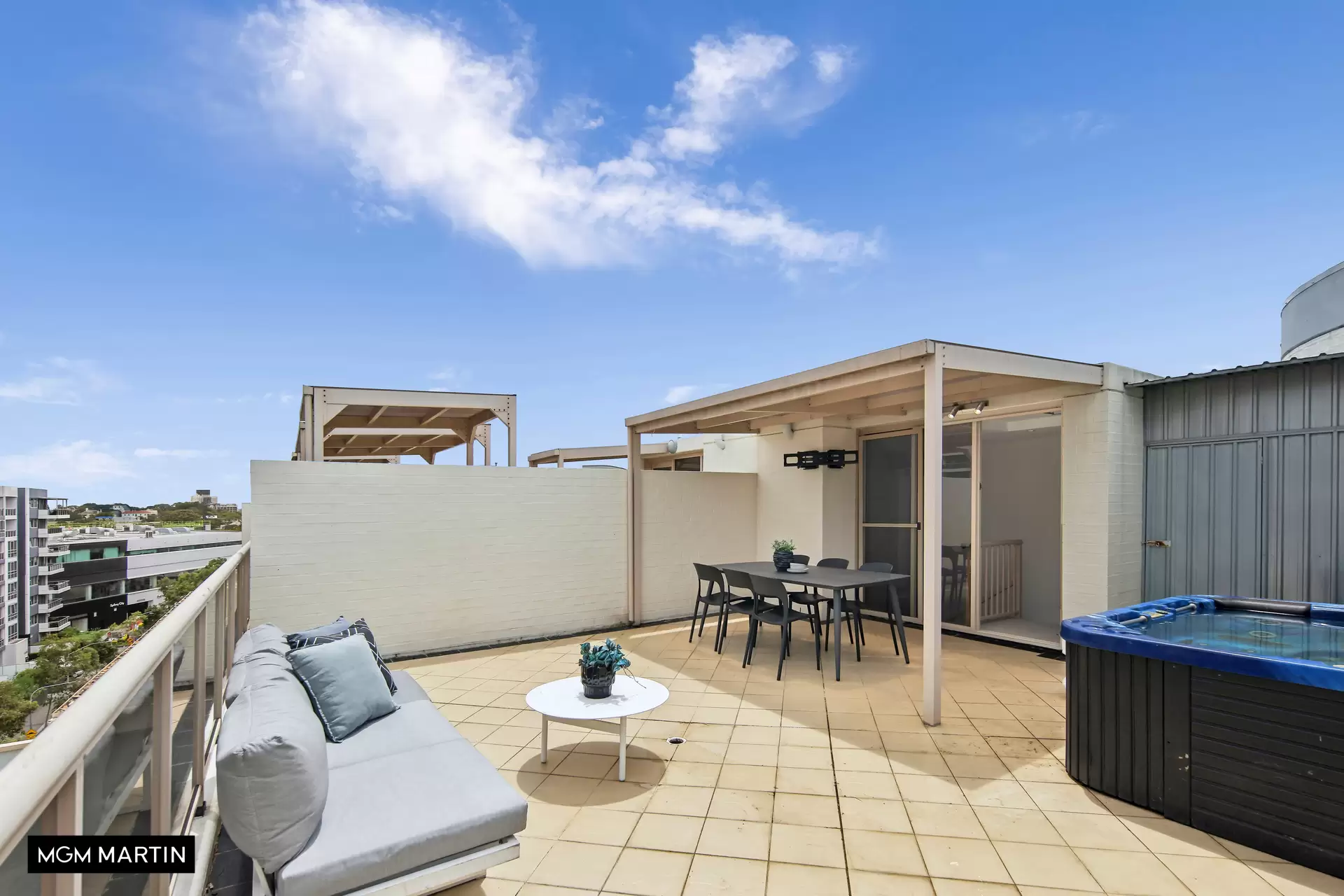 79/9 Broome Street, Waterloo Sold by MGM Martin - image 1