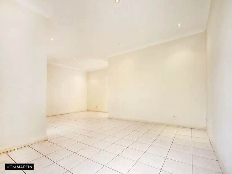 56 Hardie Street, Mascot Leased by MGM Martin - image 1