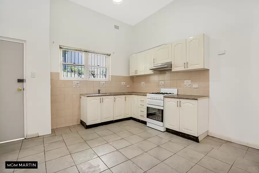 2/75 Cowper Street, Randwick Leased by MGM Martin - image 1