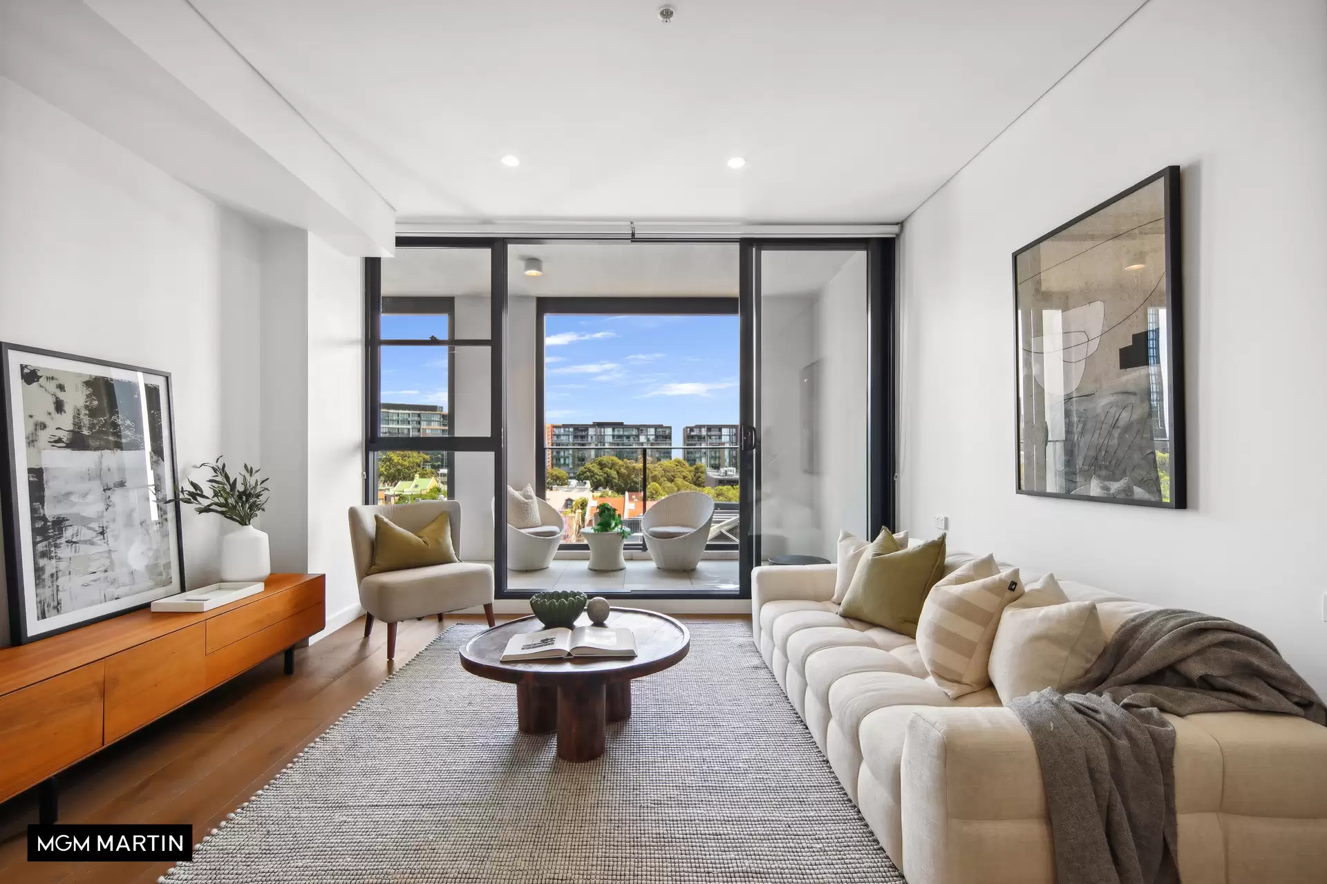2514/6 Kingsborough Way, Zetland Leased by MGM Martin - image 1