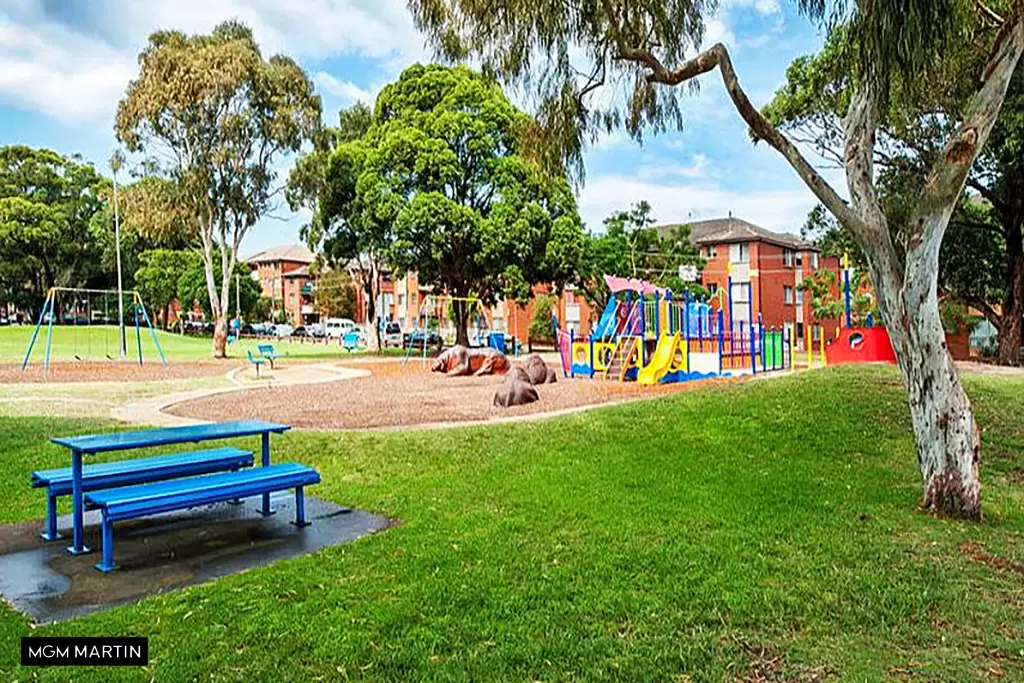 2/3 Longworth Avenue, Eastlakes Sold by MGM Martin - image 1