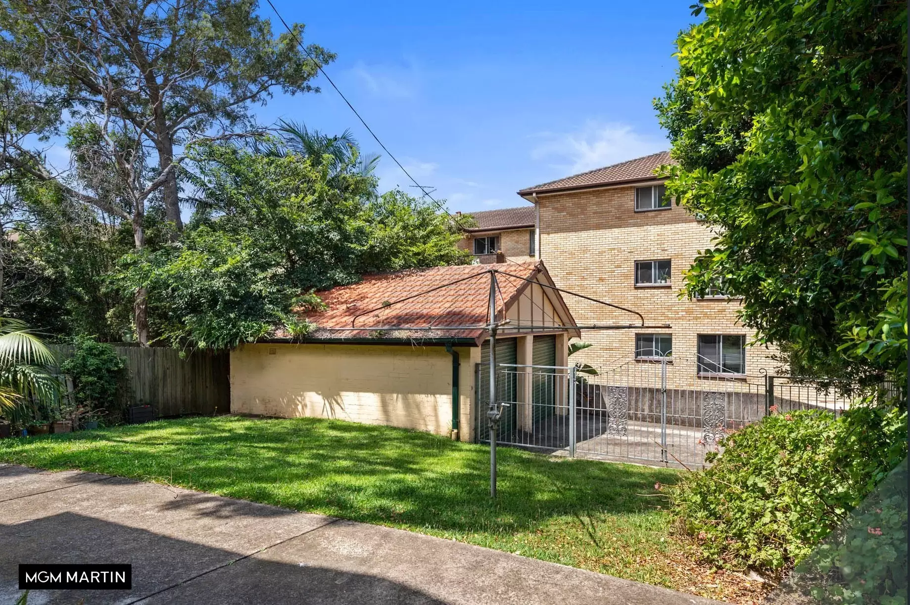 1/23 Melody Street, Coogee Leased by MGM Martin - image 1