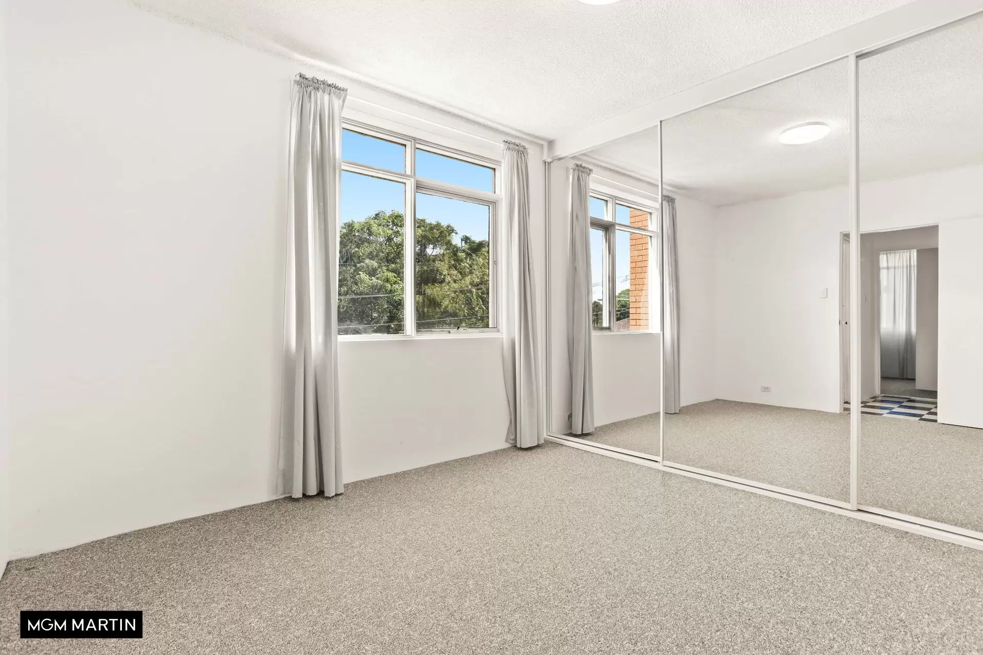 4/4 Flack Avenue, Hillsdale Leased by MGM Martin - image 1