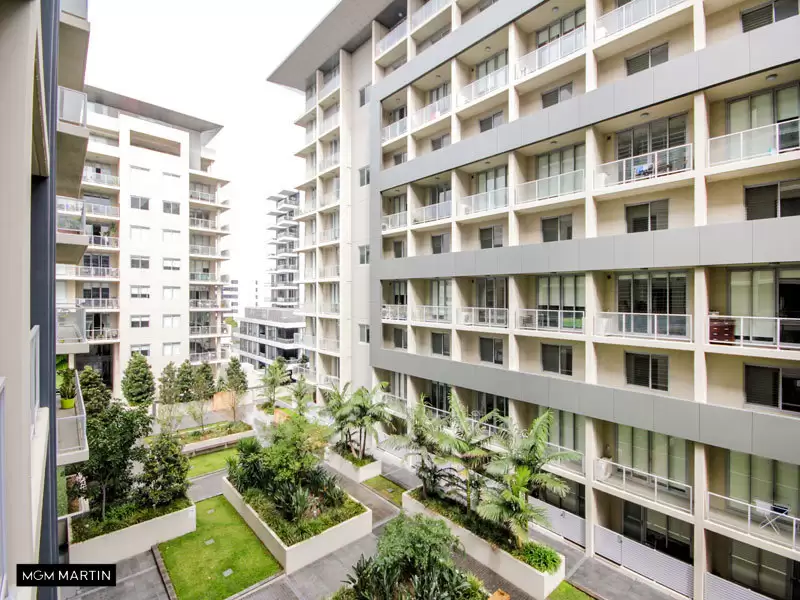 506B/8 Bourke Street, Mascot Leased by MGM Martin - image 1