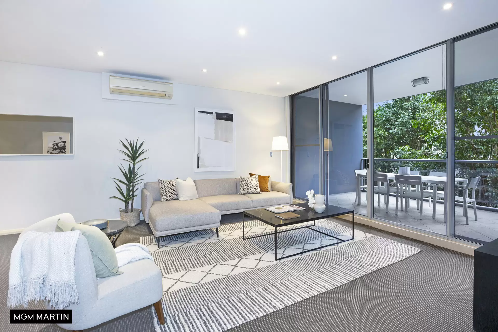 298/635 Gardeners Road, Mascot Sold by MGM Martin - image 1