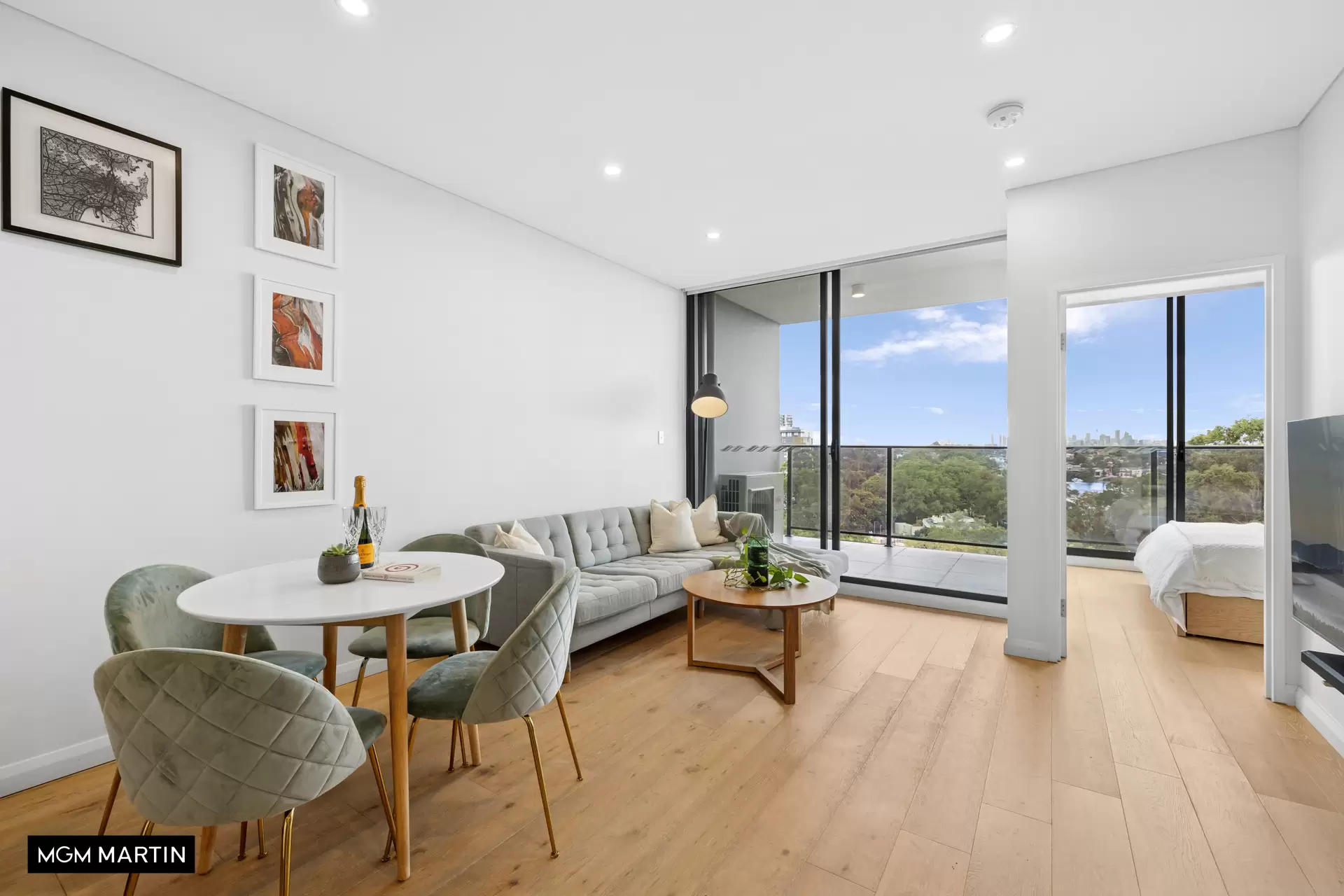 905/10 Gertrude Street, Wolli Creek Sold by MGM Martin - image 1