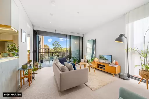 A206/16A Evans Avenue, Eastlakes Sold by MGM Martin