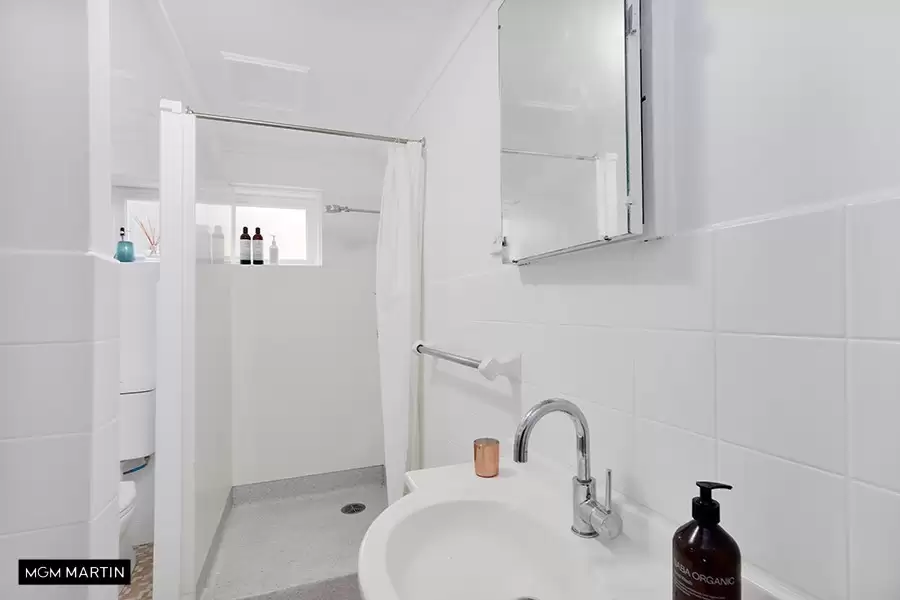 4/5A Frances Street, Randwick Leased by MGM Martin - image 1